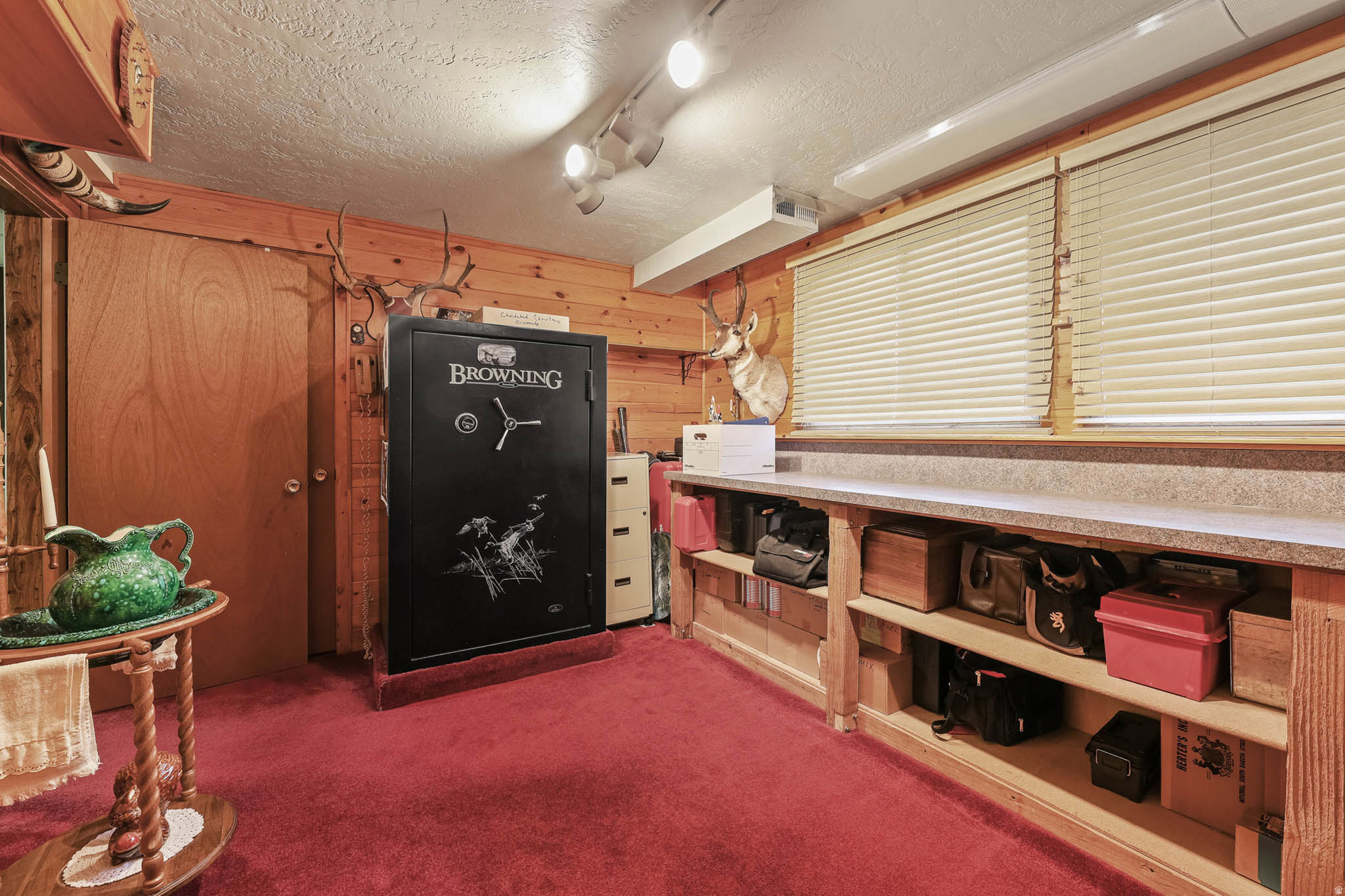 IMPERIAL ESTATES SUBDIVISION - Residential