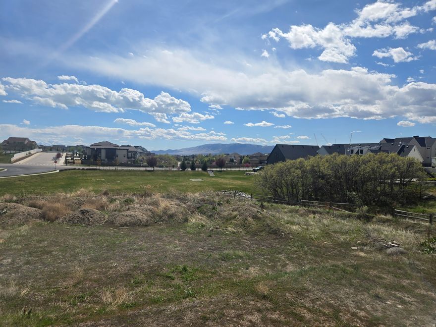 Great opportunity to own one of the last available lots in Highland Oaks in Alpine/Highland. This 0.46-acre cul-de-sac property offers unobstructed mountain views, added privacy, and is surrounded by beautiful custom homes. Located next to a maintained green space and within walking distance to Ridgeline Elementary, it offers a nice balance of convenience and a quiet setting. With neighboring homes already completed, you'll have a clear sense of your surroundings and view lines. Enjoy easy access to nearby trails and outdoor recreation. Bring your own builder and design a home that fits your vision.