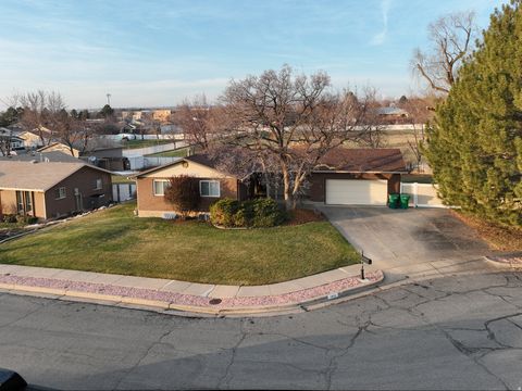 Tiny photo for 1033 E 825 N, Layton, UT 84040 (MLS # 2137433)