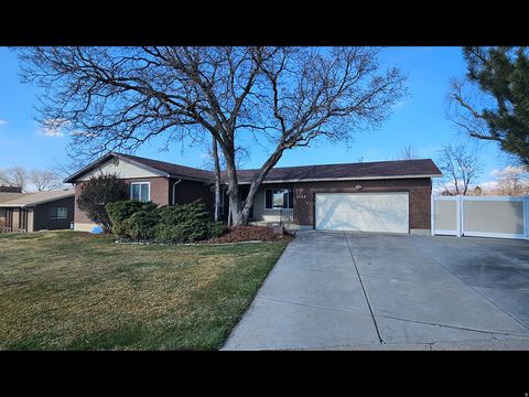 Tiny photo for 1033 E 825 N, Layton, UT 84040 (MLS # 2137433)