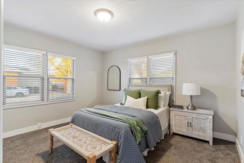 Tiny photo for 186 N 300 E, Clearfield, UT 84015 (MLS # 2131736)