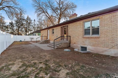 Tiny photo for 186 N 300 E, Clearfield, UT 84015 (MLS # 2131736)