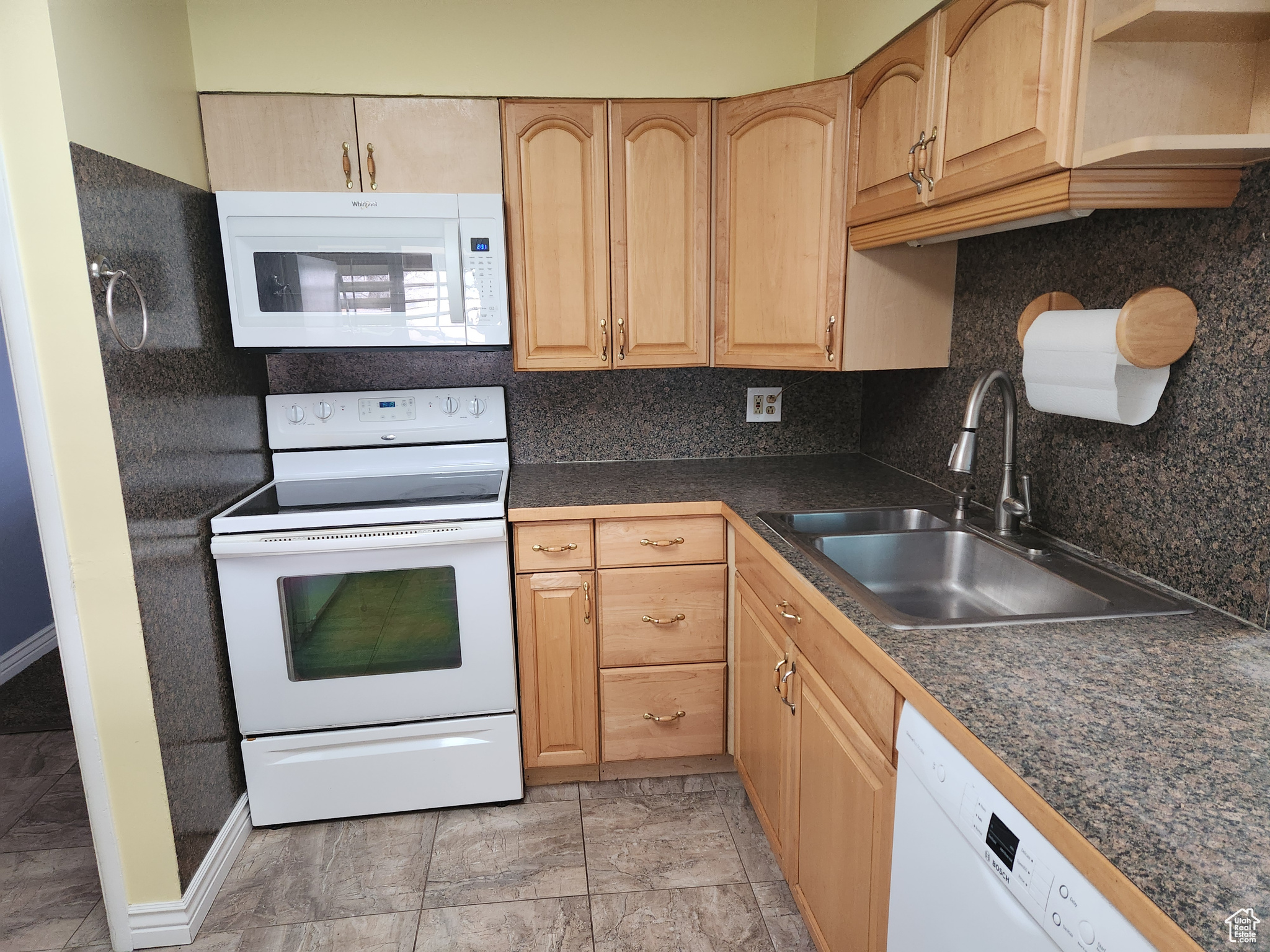 2841 W 3100 #46, West Valley City, Utah image 6