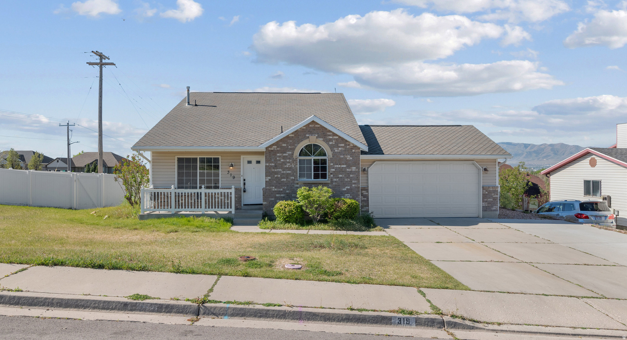RIDGEPOINT ESTATES - Residential
