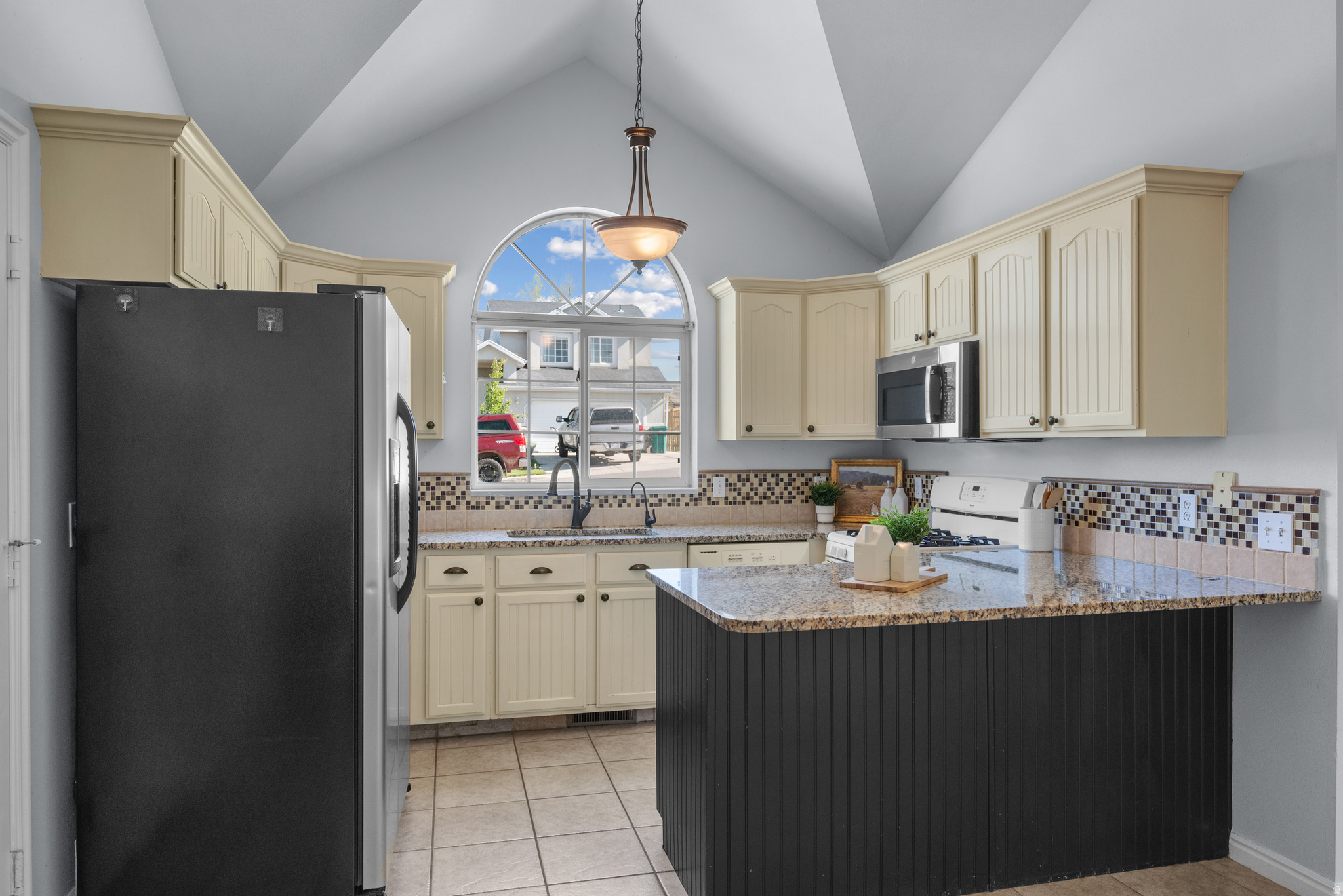 RIDGEPOINT ESTATES - Residential