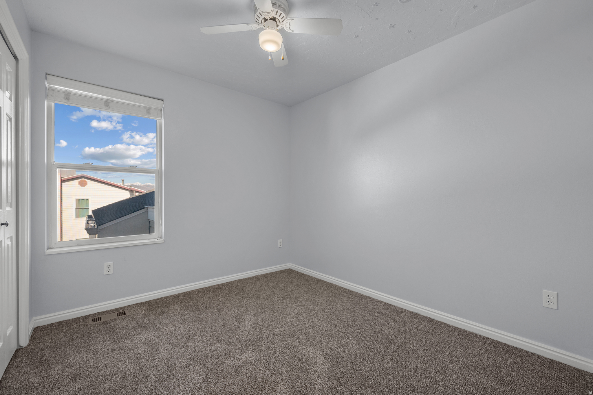 RIDGEPOINT ESTATES - Residential
