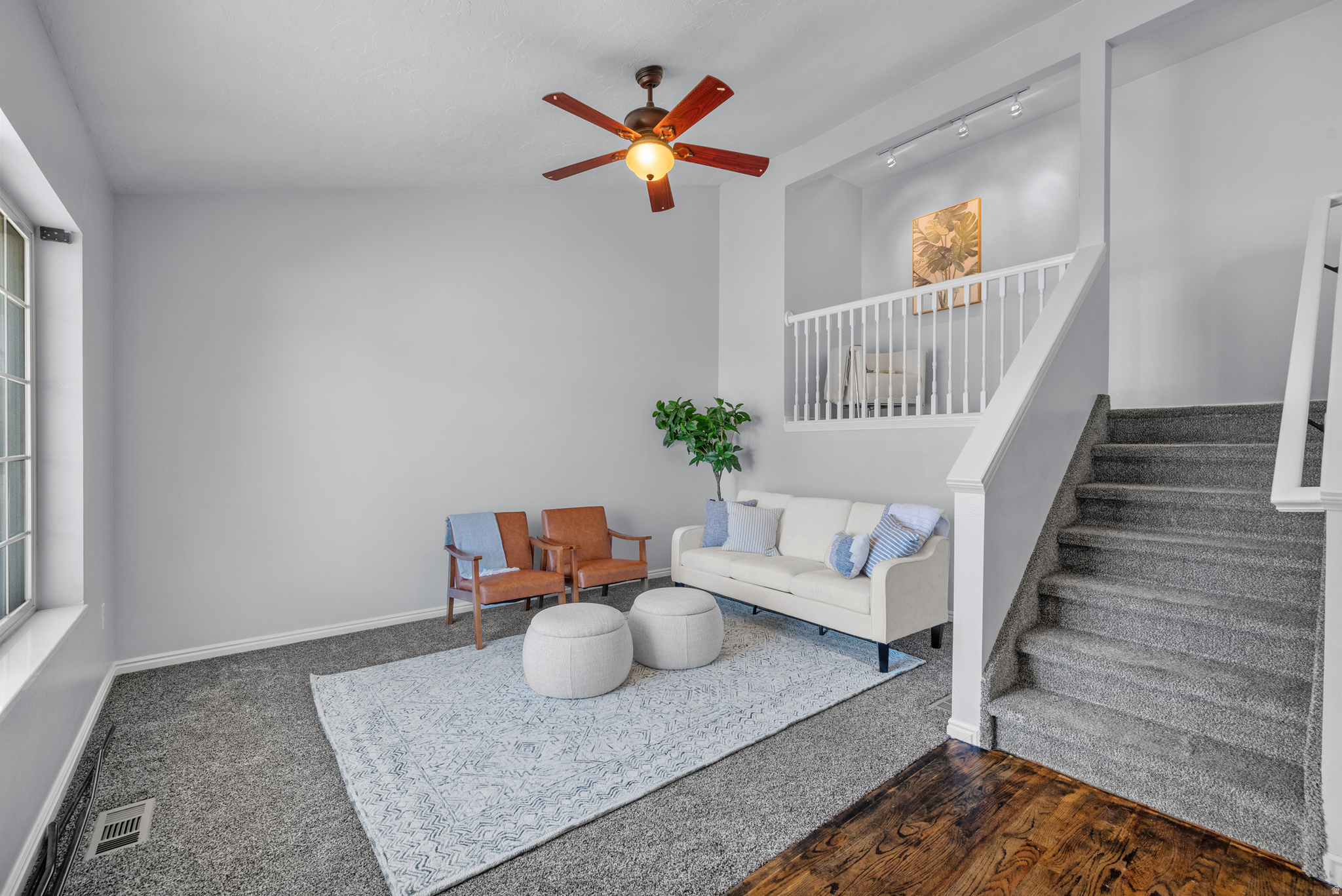 RIDGEPOINT ESTATES - Residential