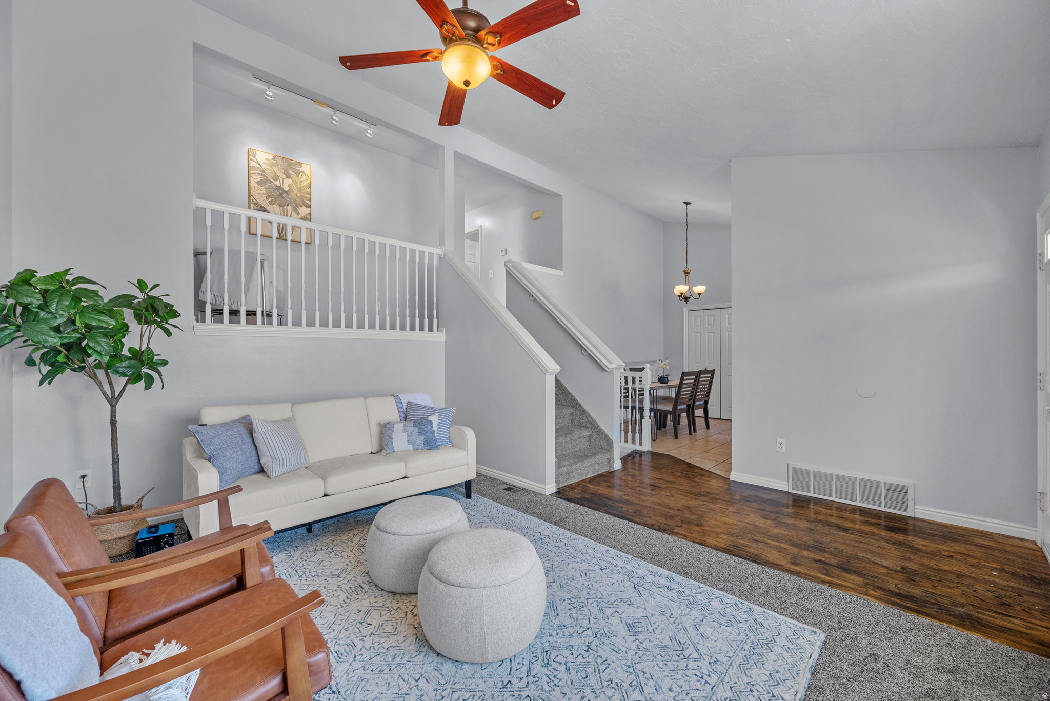 RIDGEPOINT ESTATES - Residential