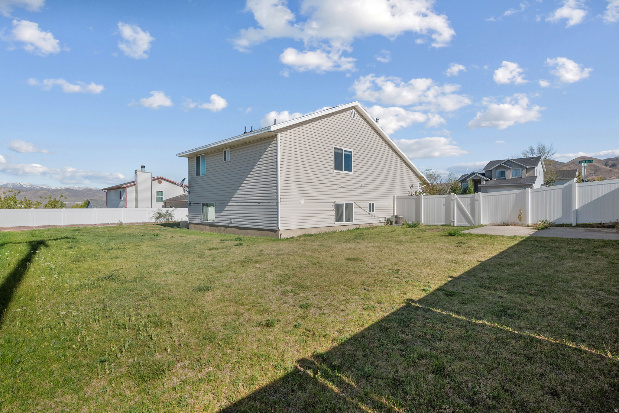 RIDGEPOINT ESTATES - Residential