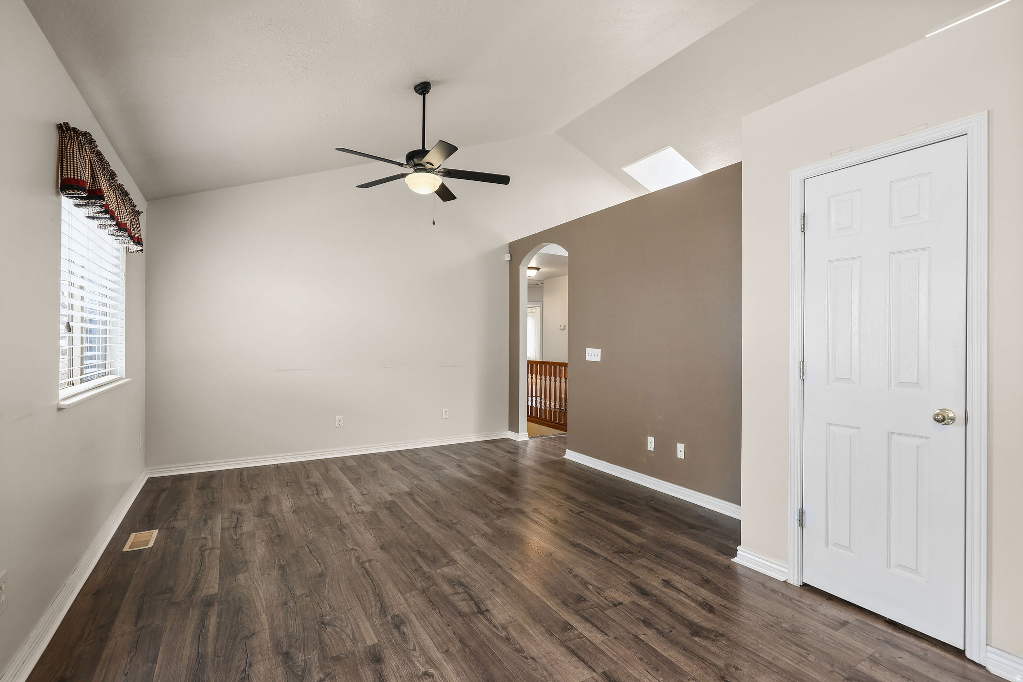 ORCHARD HILLS - Residential