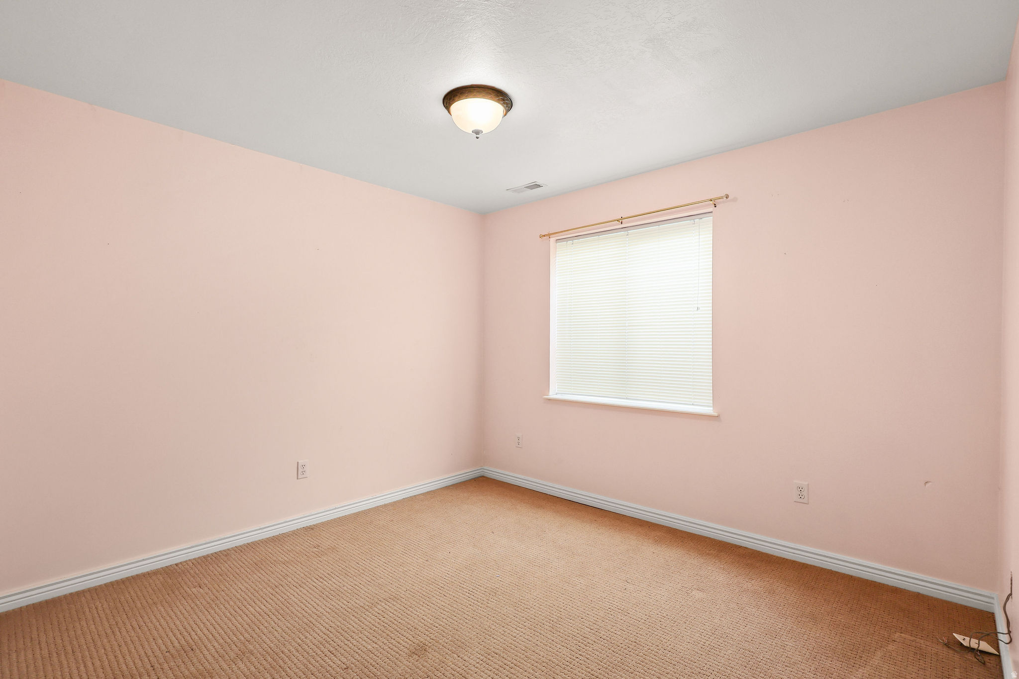 ORCHARD HILLS - Residential