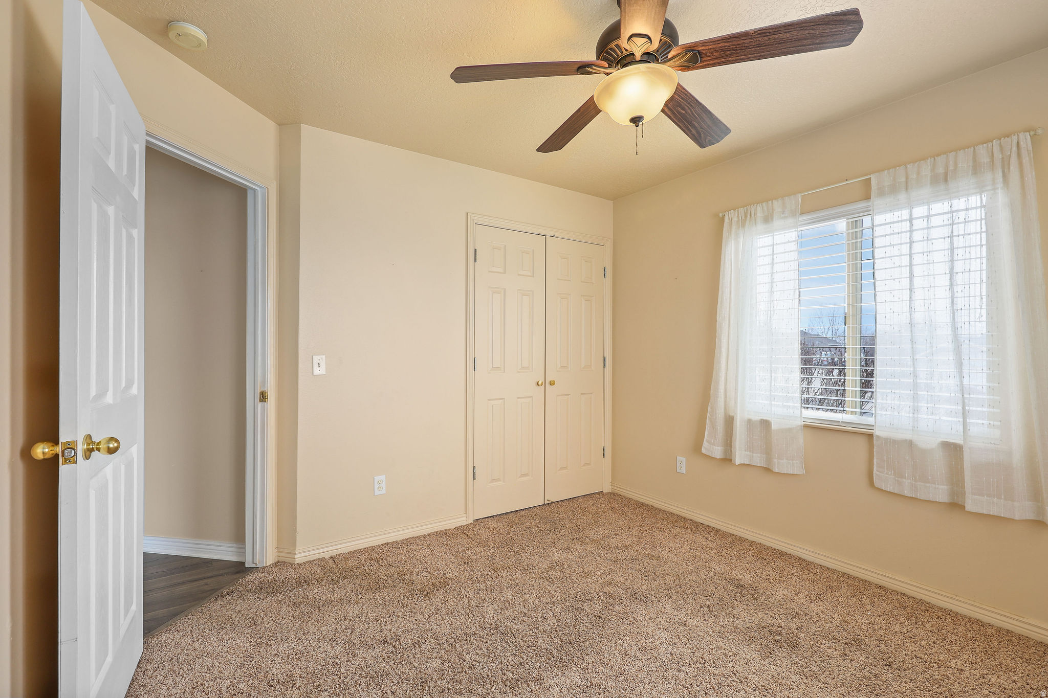 ORCHARD HILLS - Residential