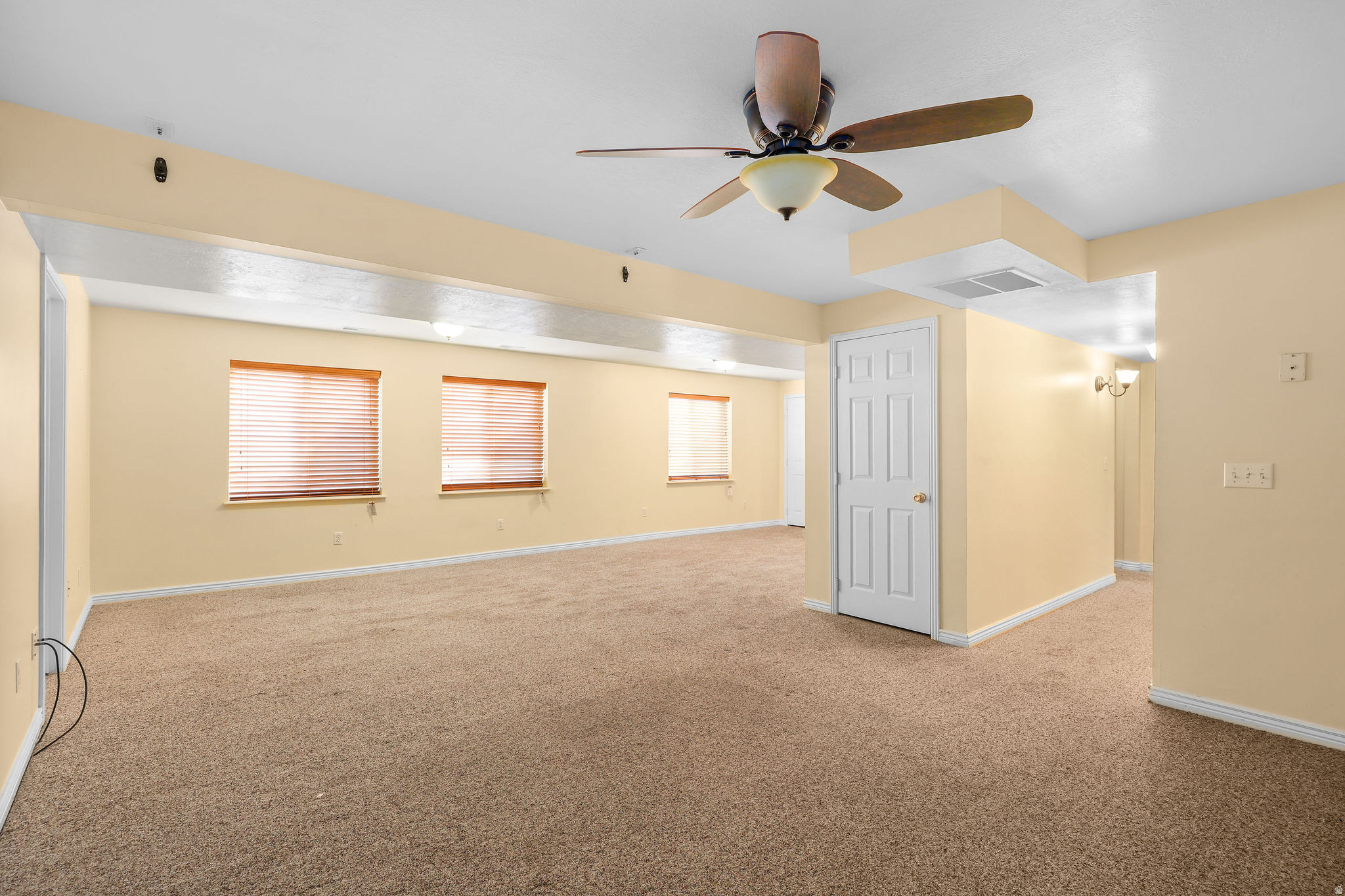 ORCHARD HILLS - Residential