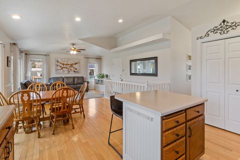 Tiny photo for 1021 E 70 N, American Fork, UT 84003 (MLS # 2148024)