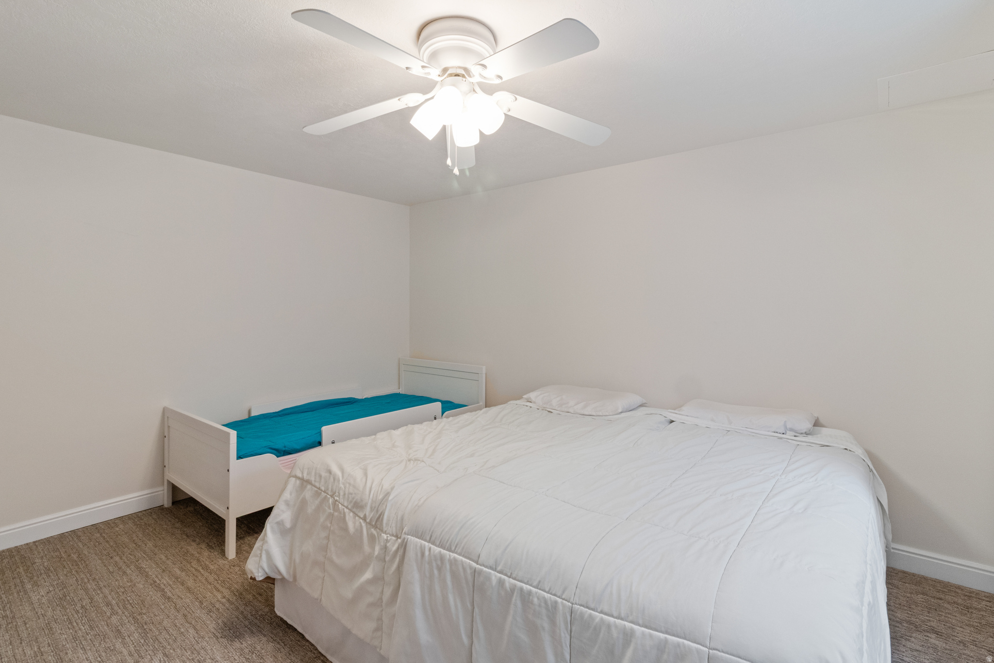 VALLEY EAST - Residential