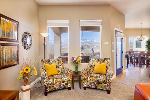 Tiny photo for 687 N 380 W, La Verkin, UT 84745 (MLS # 2158932)