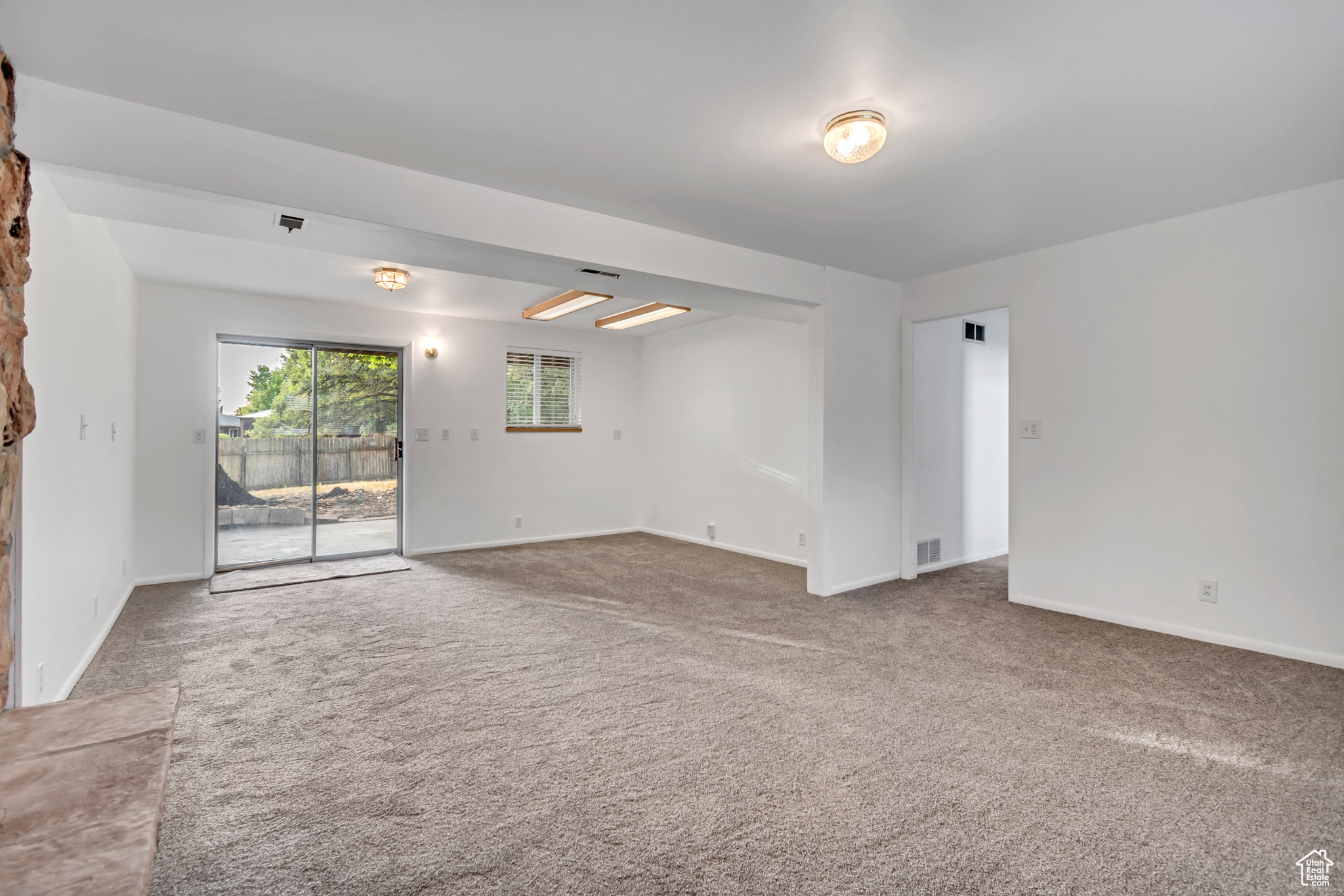 SOUTHLAND TERRACE #8 - Residential