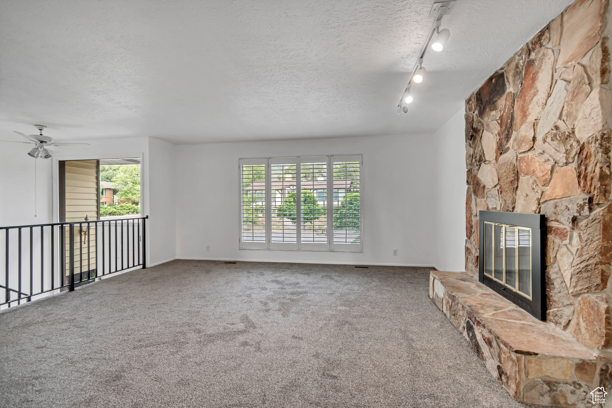 SOUTHLAND TERRACE #8 - Residential