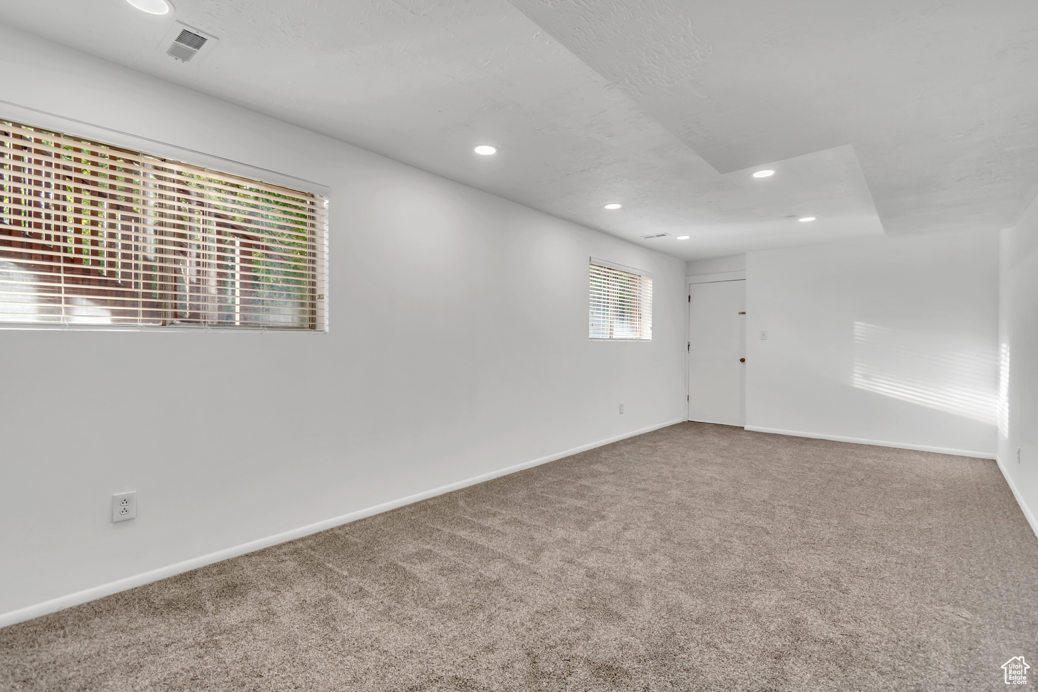 SOUTHLAND TERRACE #8 - Residential