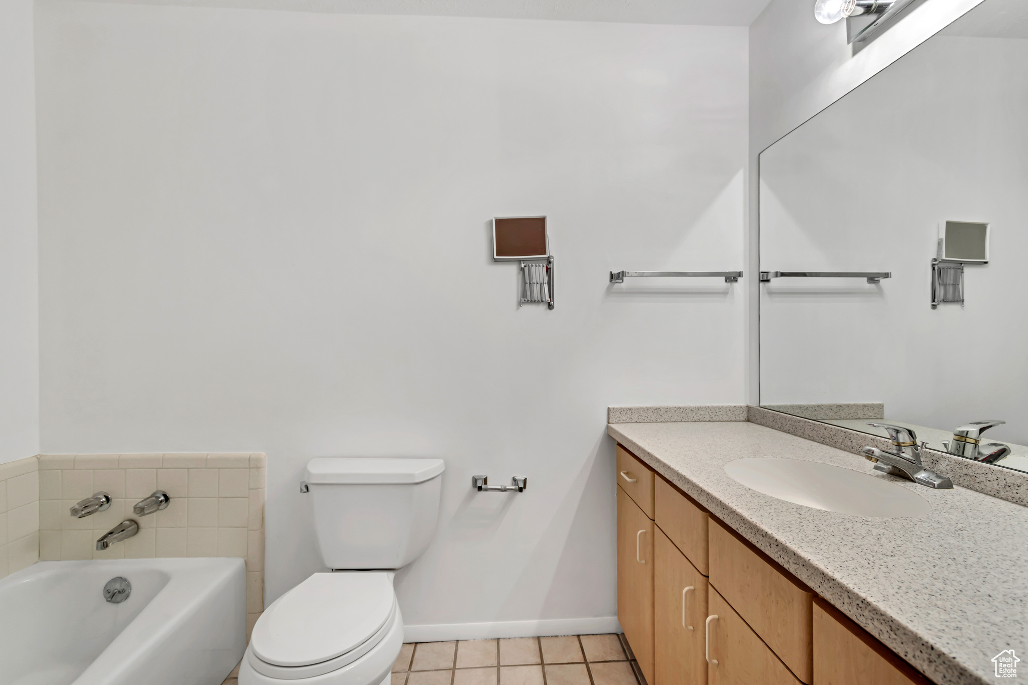 SOUTHLAND TERRACE #8 - Residential