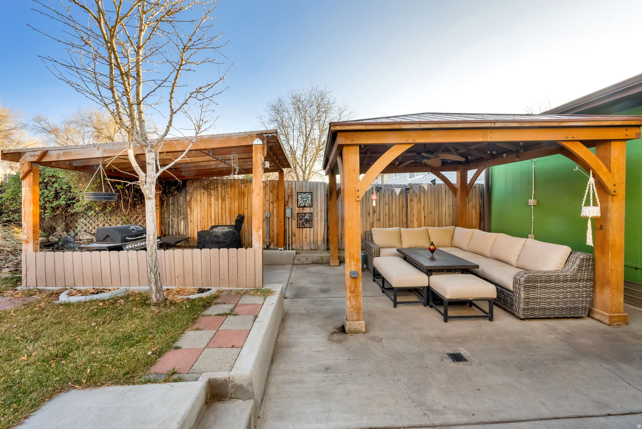 CHERRY ORCHARD ESTATES - Residential