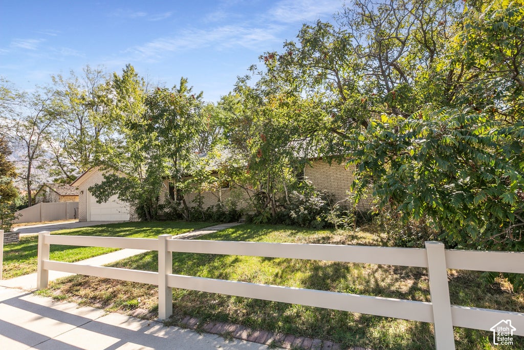 Photo of 866 E 970 N, Orem, UT 84097 (MLS # 2191878)