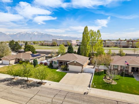 Tiny photo for 5469 W HARVESTMILL DR S, West Jordan, UT 84081 (MLS # 2148720)