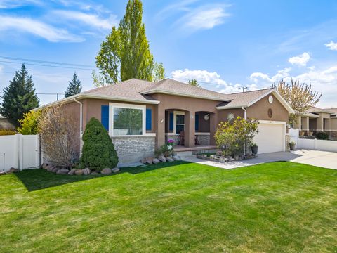 Tiny photo for 5469 W HARVESTMILL DR S, West Jordan, UT 84081 (MLS # 2148720)