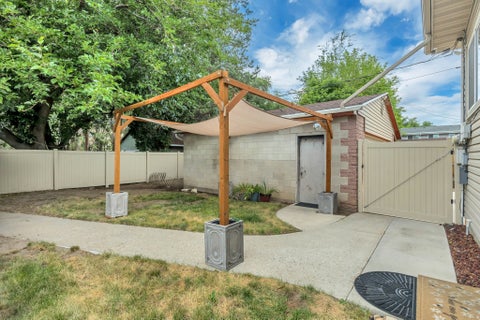 Tiny photo for 3740 S 200 E, South Salt Lake, UT 84115 (MLS # 2178000)