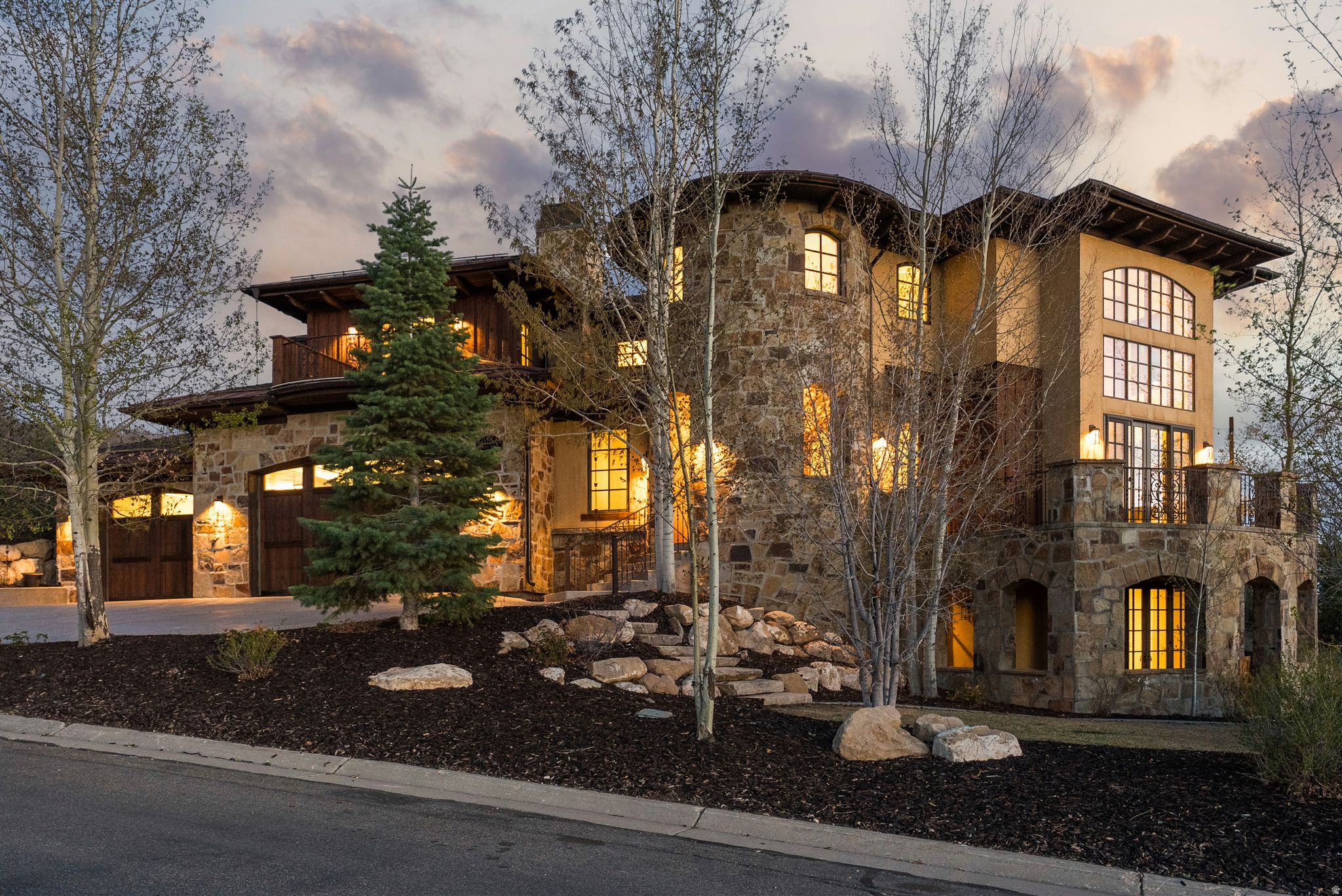 HIDEOUT CANYON PHASE 2 - Residential