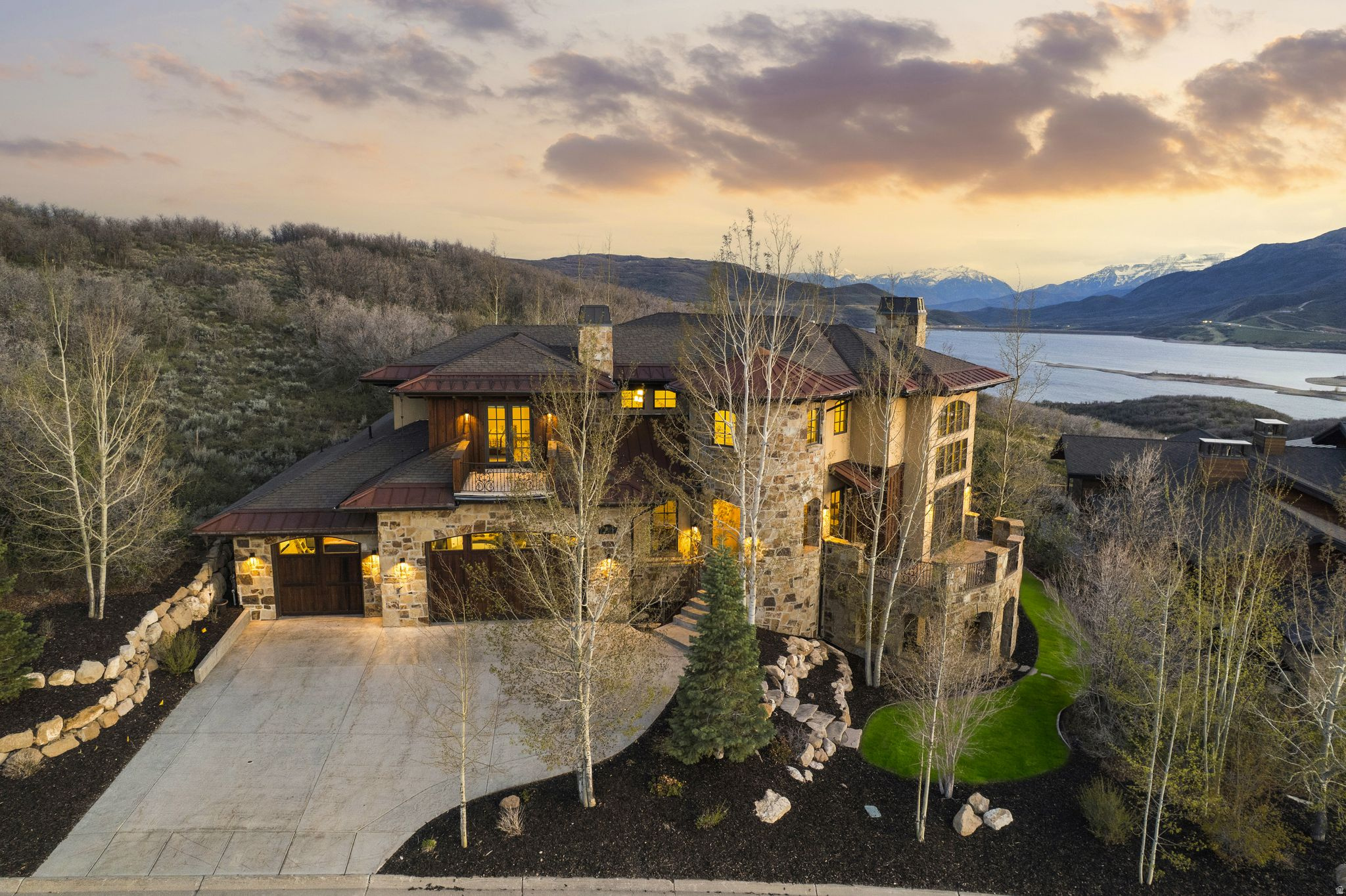 HIDEOUT CANYON PHASE 2 - Residential