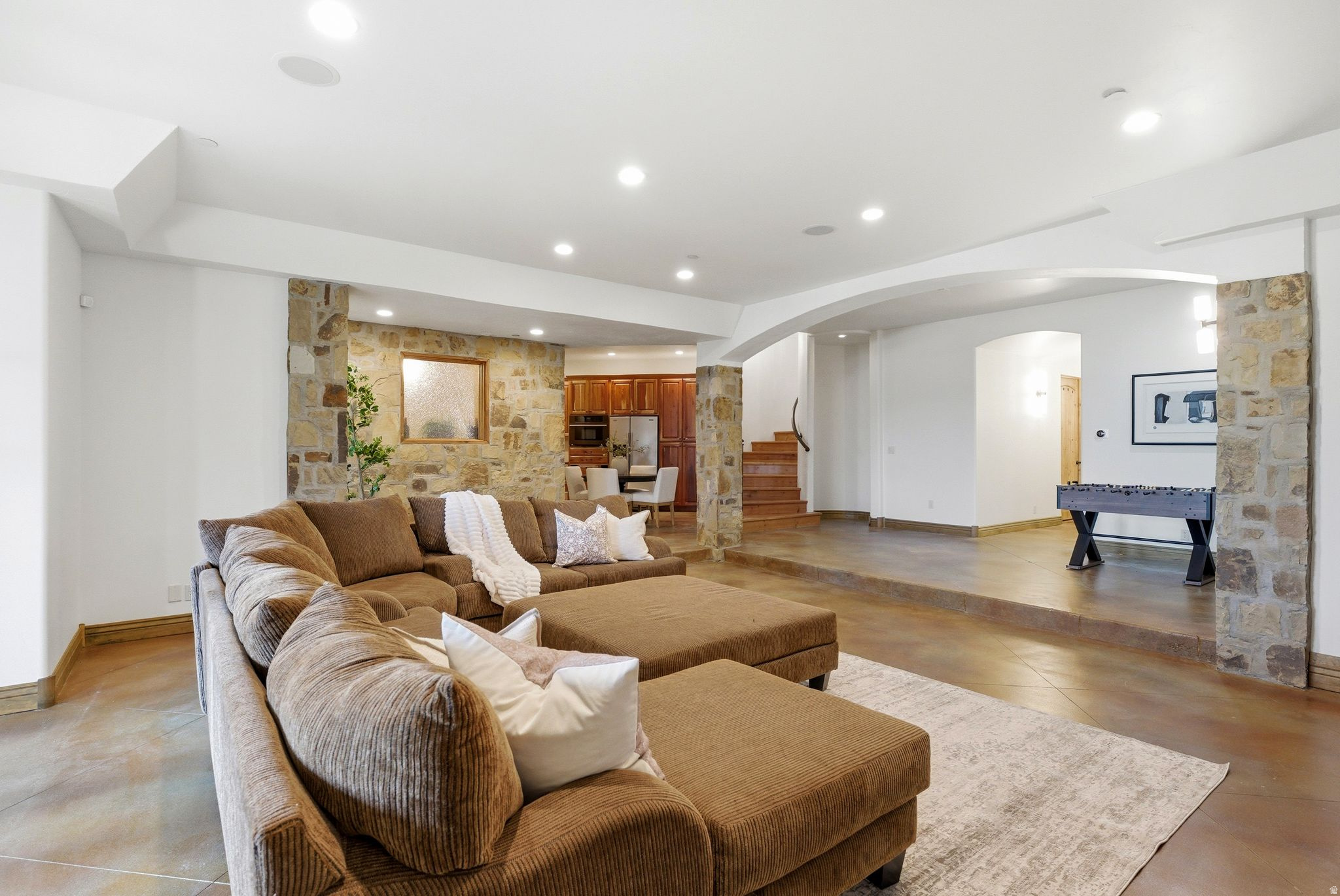 HIDEOUT CANYON PHASE 2 - Residential