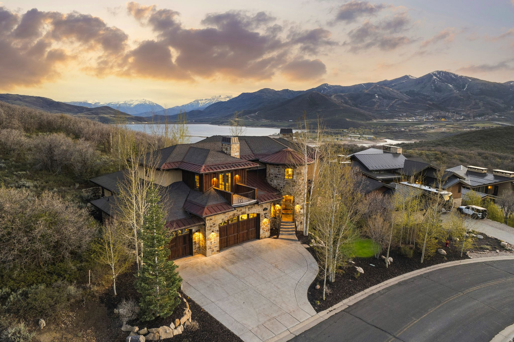HIDEOUT CANYON PHASE 2 - Residential