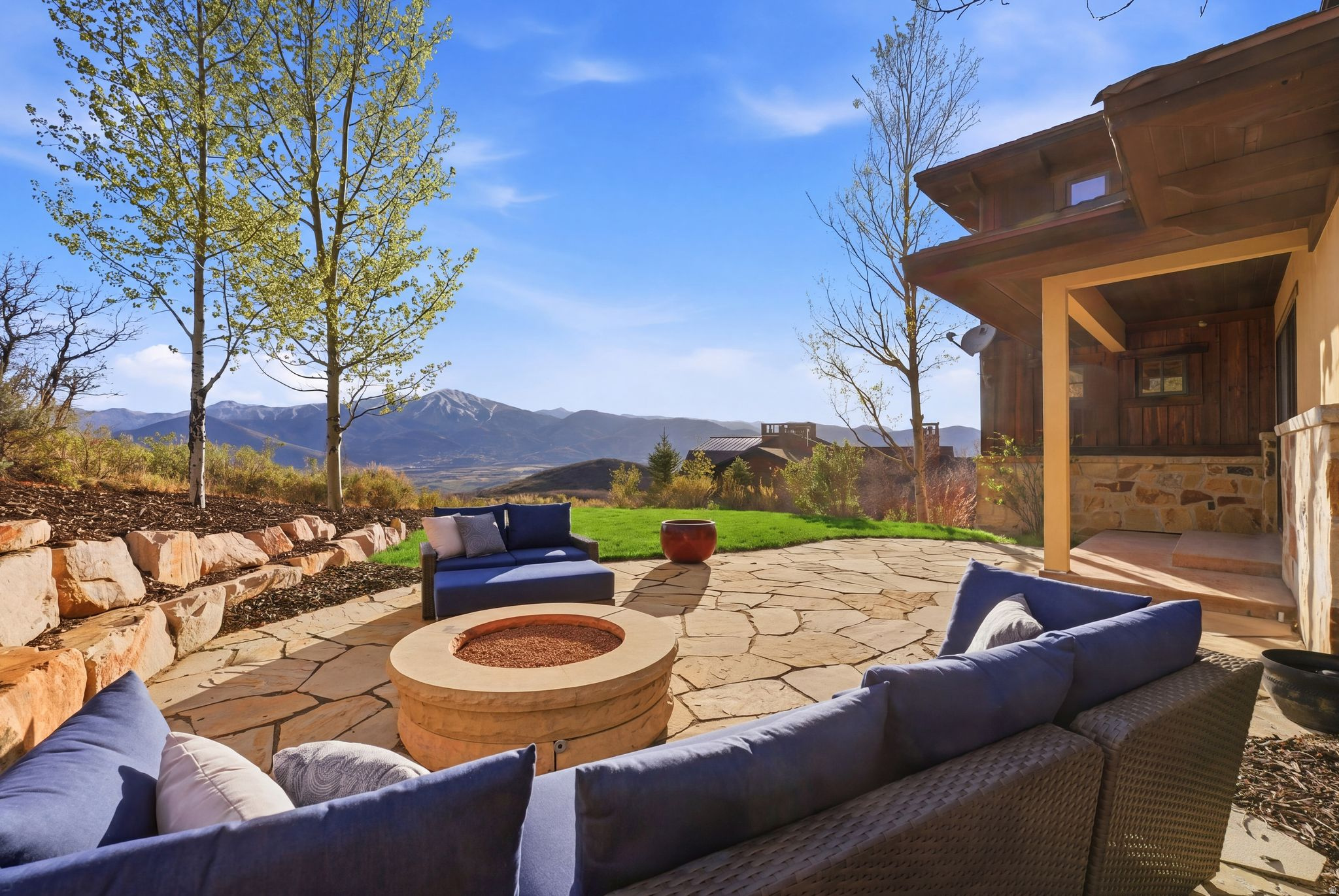 HIDEOUT CANYON PHASE 2 - Residential