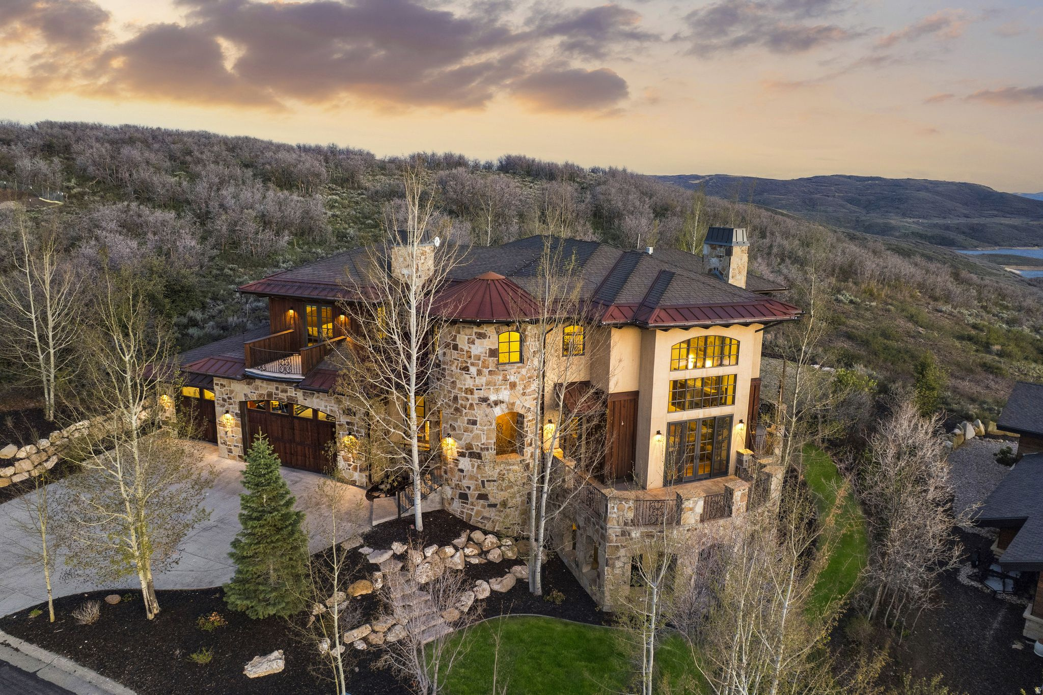 HIDEOUT CANYON PHASE 2 - Residential