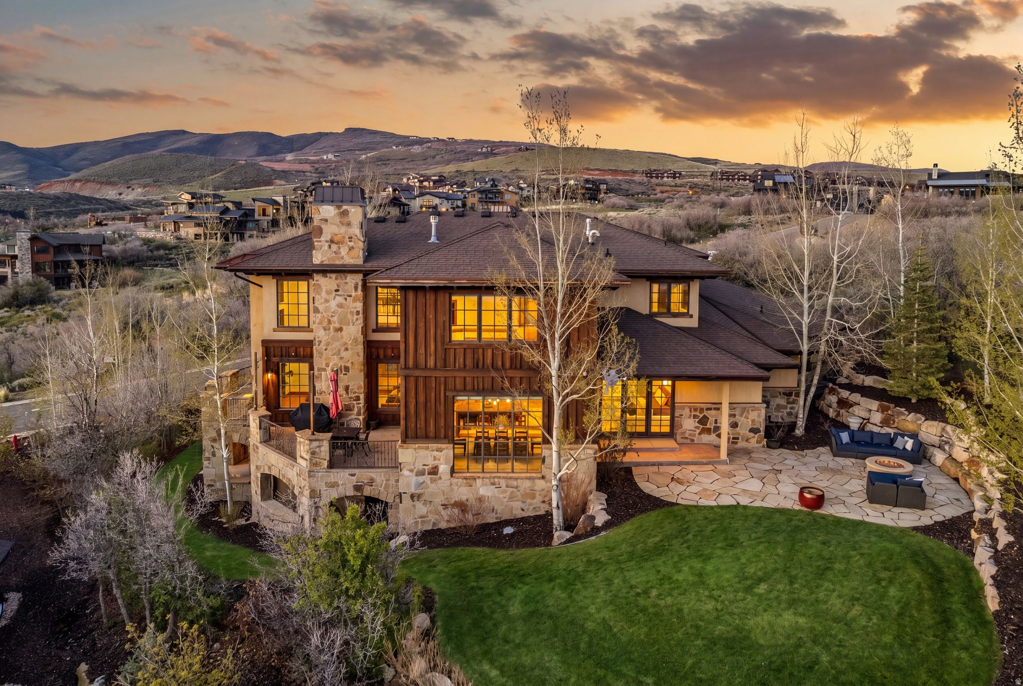 HIDEOUT CANYON PHASE 2 - Residential