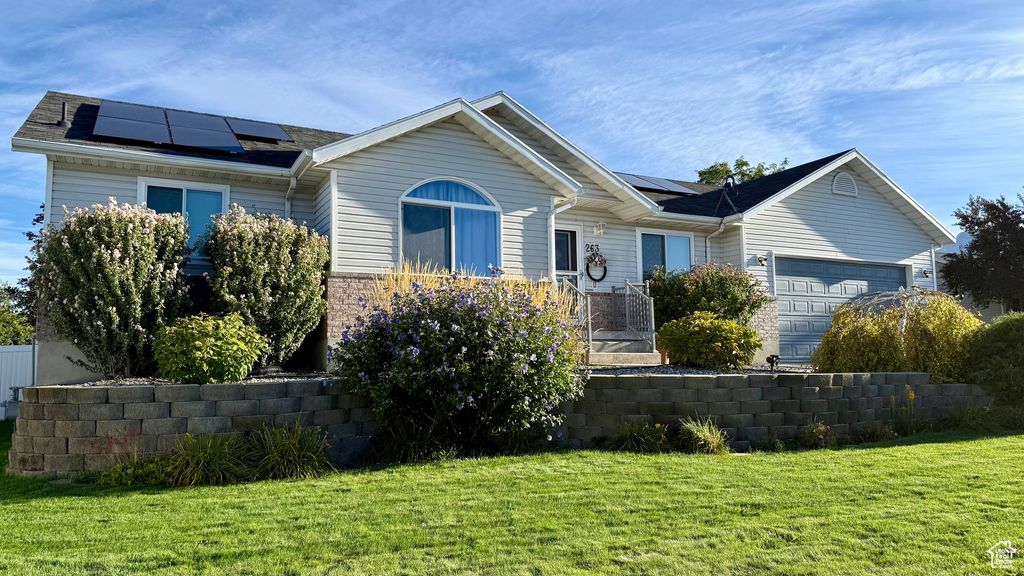 Photo of 263 W 300 N, Hyde Park, UT 84318 (MLS # 2110688)