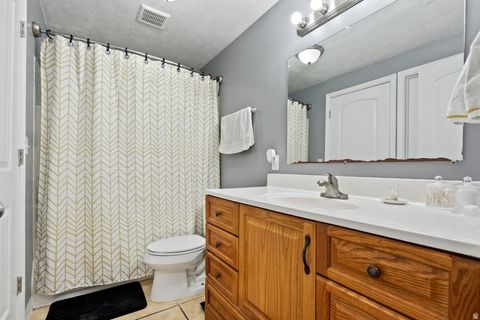 Tiny photo for 1096 S 350 E, Payson, UT 84651 (MLS # 2153365)