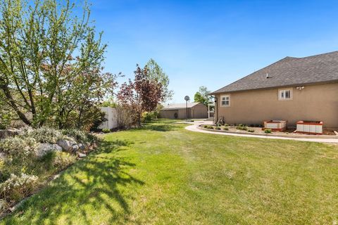 Tiny photo for 1096 S 350 E, Payson, UT 84651 (MLS # 2153365)