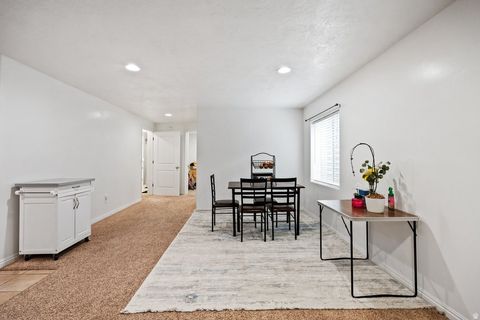 Tiny photo for 1096 S 350 E, Payson, UT 84651 (MLS # 2153365)