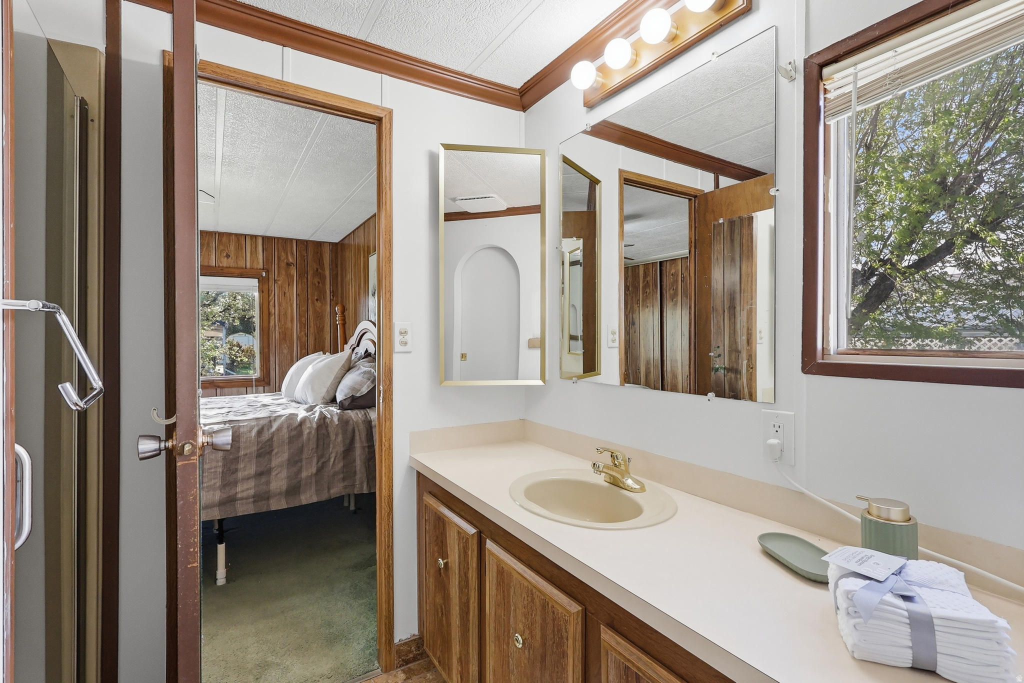 MONTE VISTA - Residential