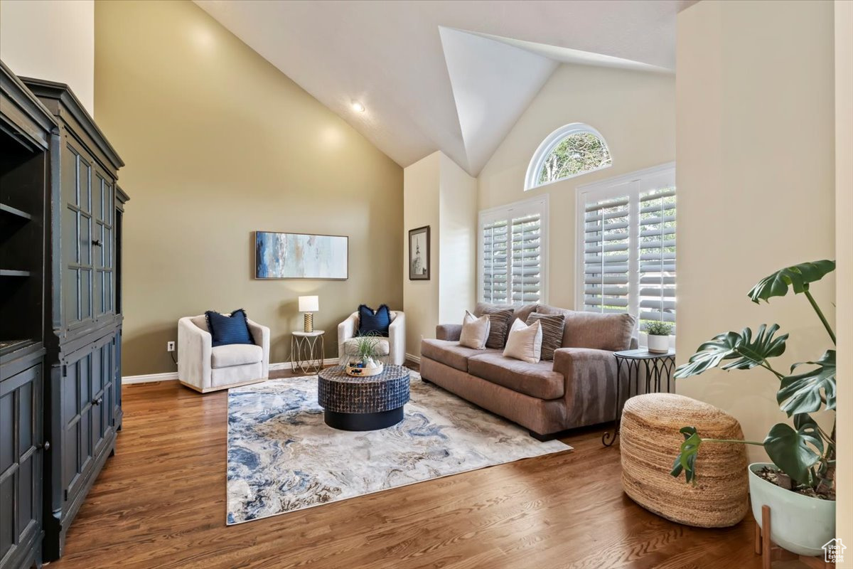 LEXINGTON STATION - Residential