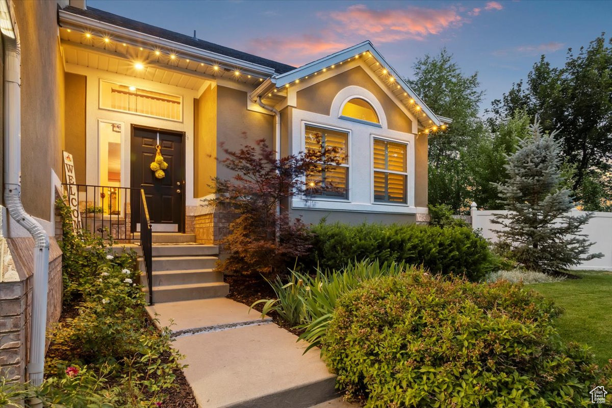 LEXINGTON STATION - Residential