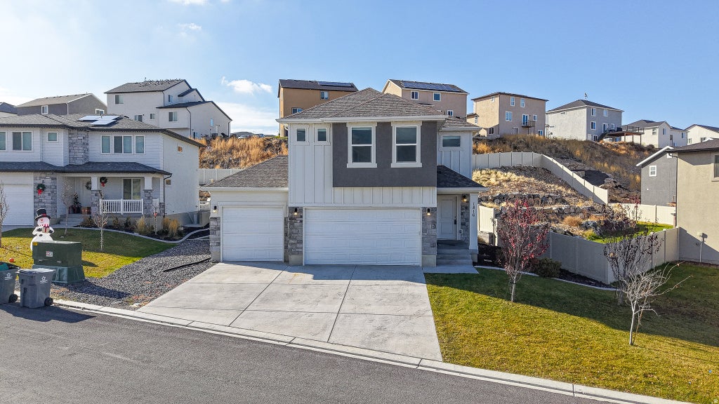 Photo of 1816 S FREESTONE BLVD, Santaquin, UT 84655 (MLS # 2175970)
