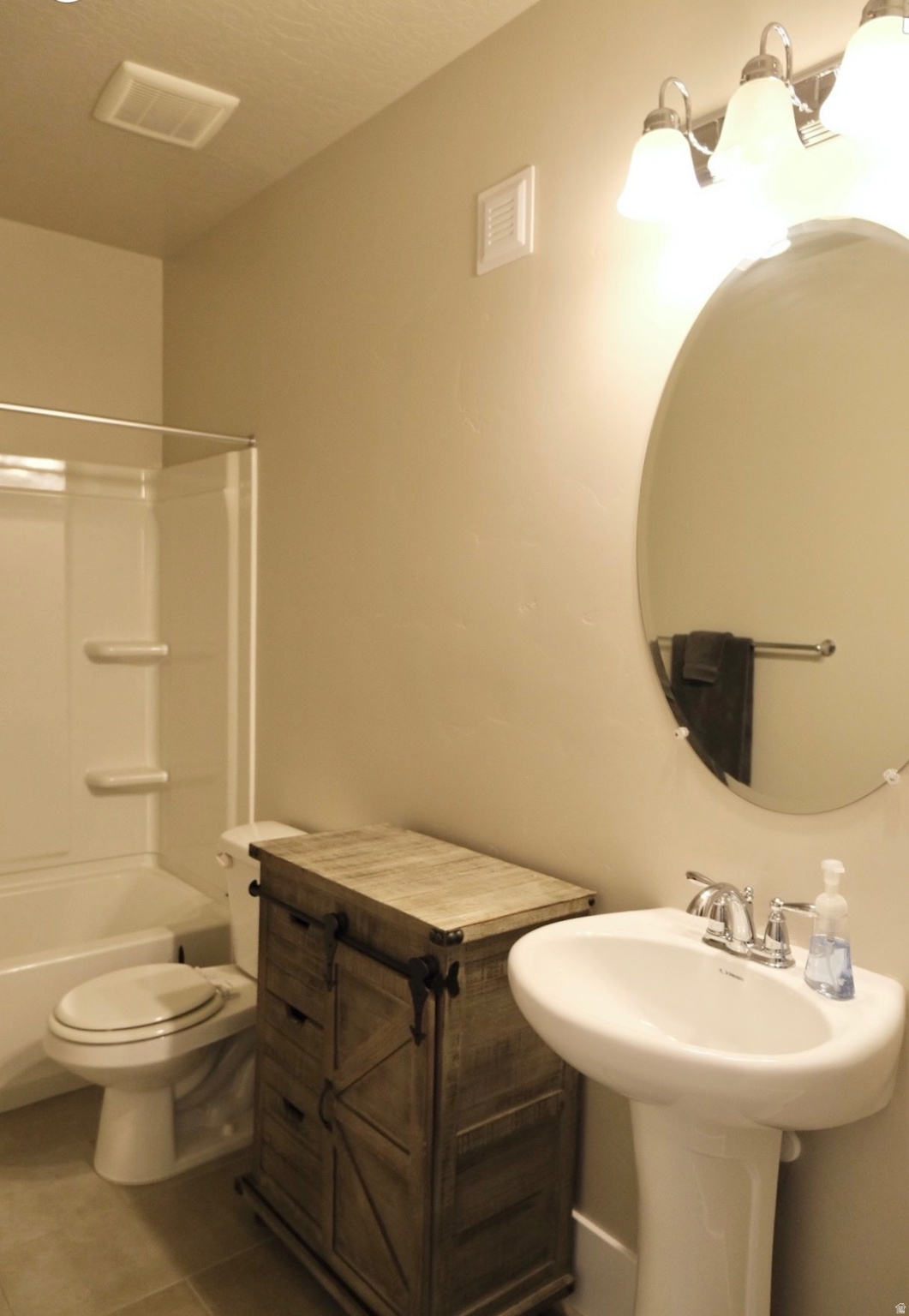 SUNRISE ACRES - Residential