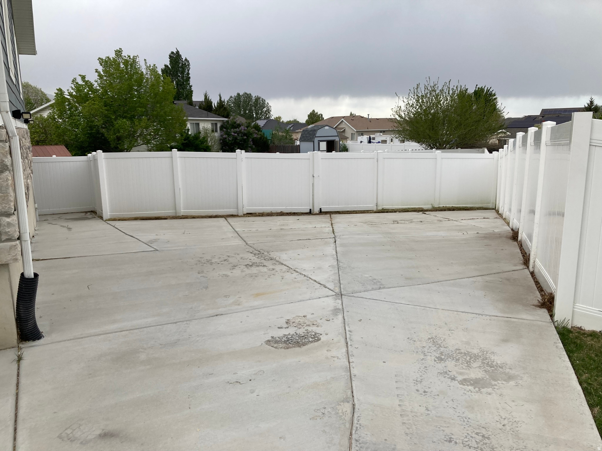 SUNRISE ACRES - Residential