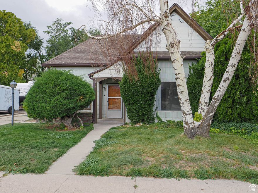This home offers an affordable opportunity for buyers looking to add value through work and upgrades. 3 bedrooms and 2 bathrooms all on the main floor level, offering a functional, open layout with potential for improvement. The roof, furnace and A/C are all in good condition. The home would benefit from updates and repairs, but provides a solid starting point for renovation or investment. Enrich this home even further by finishing the basement space. Fantastic central Murray location close to the IHC hospital in Murray, Trax station, restaurants, shopping, and Fashion Place Mall.