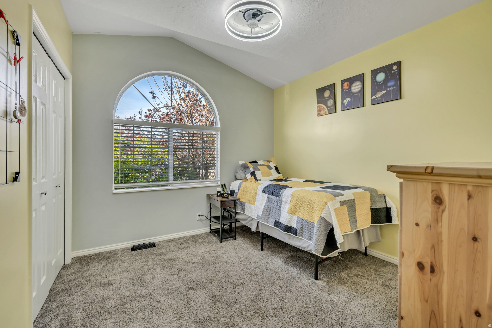 MEADOWLANDS - Residential