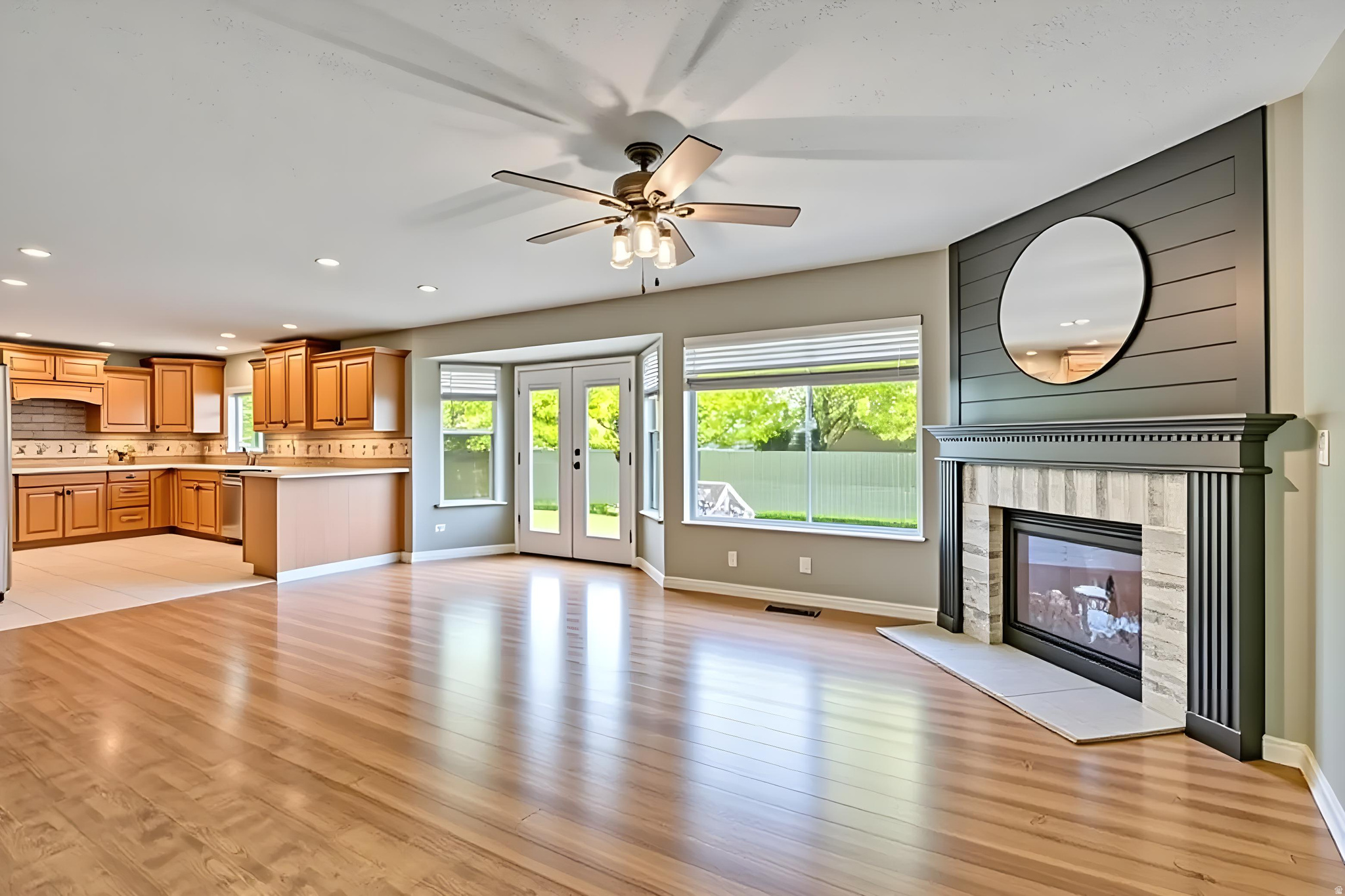 MEADOWLANDS - Residential