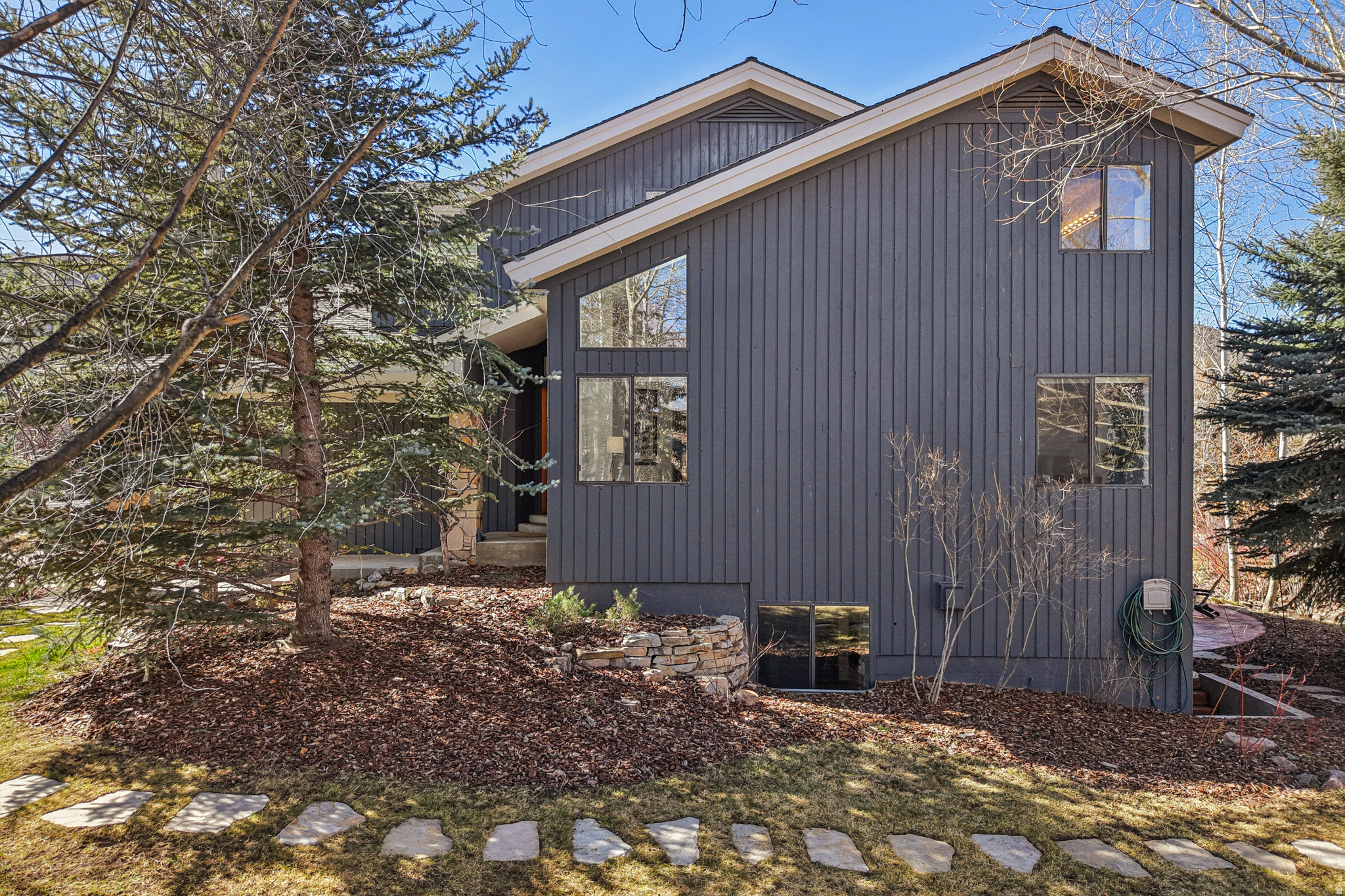 SILVER SPRINGS - Residential